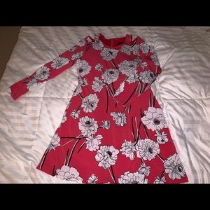 Ivanka Trump Dresses - ⬇️💲Ivanka Coral Flowered A Line Dress Ivanka Trump Dresses - ⬇️💲Ivanka Coral Flowered A Line Dress